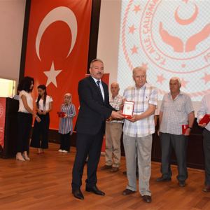 Kıbrıs Gazilerimize Milli Mücadele Madalyaları Törenle Verildi - fotoğraf 2