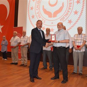 Kıbrıs Gazilerimize Milli Mücadele Madalyaları Törenle Verildi - fotoğraf 1