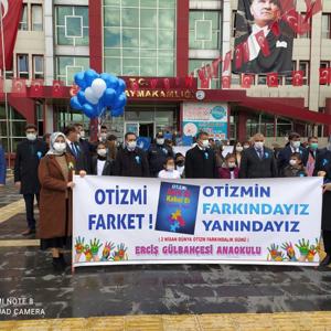 Erciş Sosyal Hizmet Merkezi Müdürlüğünce 2 Nisan Dünya Otizm Farkındalık Günü Etkinliği Düzenlendi - fotoğraf 4