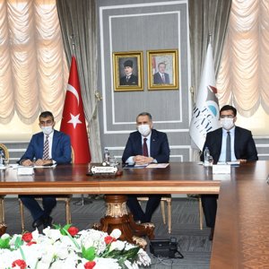 Bakan Selçuk, Kadına Yönelik Şiddetle Mücadele Koordinasyon, İzleme ve Değerlendirme Toplantısına Katıldı - fotoğraf 3
