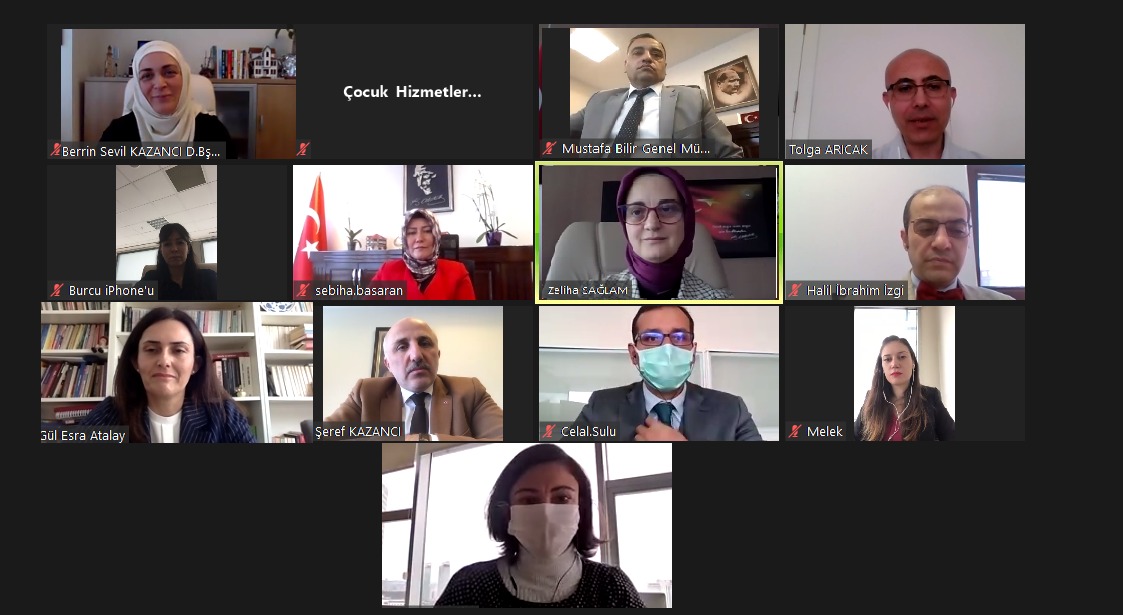 Çocuk Dostu Söyleşiler Devam Ediyor: Siber Zorbalık