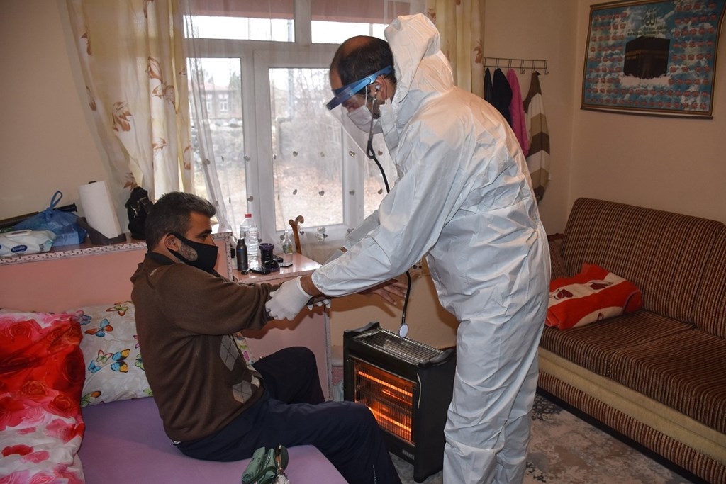 Bakan Selçuk: "Süreli Engelli Raporları 1 Eylül 2021 Tarihine Kadar Geçerli Sayılacak"