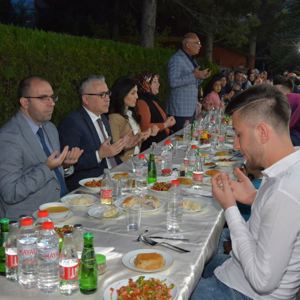 Koruyucu Ailelerimizle İftar Yemeğinde Buluştuk (2019) - fotoğraf 14
