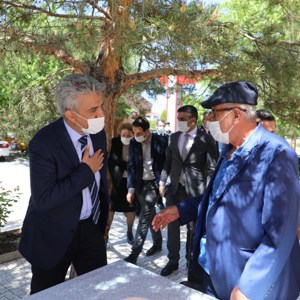  Valimiz Sayın Mehmet Makas'tan Bayram Ziyaretleri - fotoğraf 4