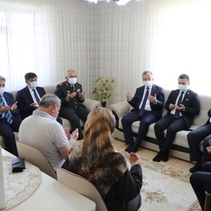  Valimiz Sayın Mehmet Makas'tan Bayram Ziyaretleri - fotoğraf 5