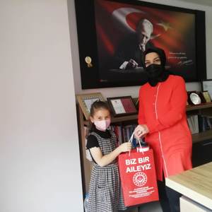 "Benim Ailem" konulu Resim-Şiir-Kompozisyon Yarışması Sonuçlandı - fotoğraf 2