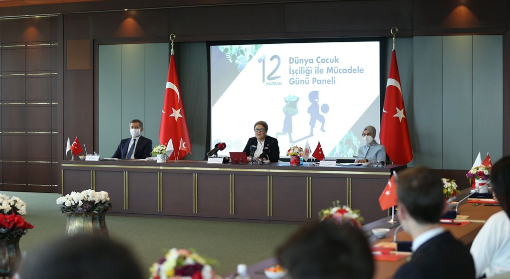 Bakanımız Derya Yanık; “Çocuk işçiliği ile mücadelede herkesin bir araya gelmesi gerekiyor işte o zaman sorunu çözebiliriz”
