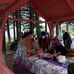 Valimiz Huzurevi Sakinlerimizle Bir Araya Geldi - fotoğraf 4