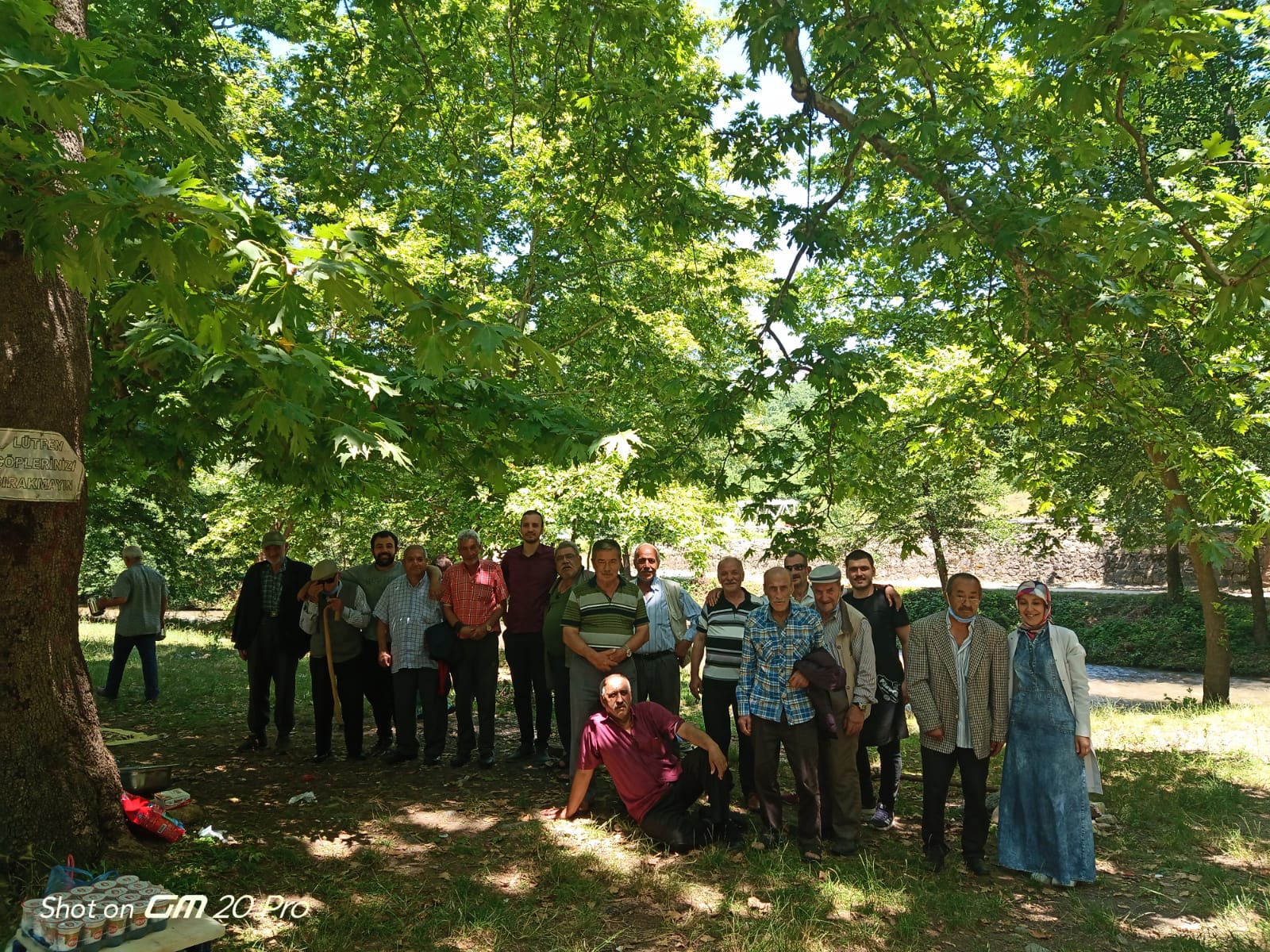 Temiz Havada Dostlarla Sohbet