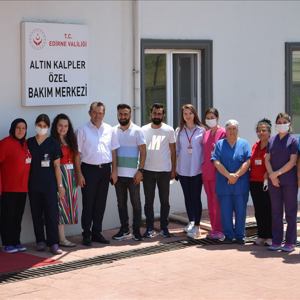 Özel Altınkalpler Bakım Merkezine Ziyaret - fotoğraf 1