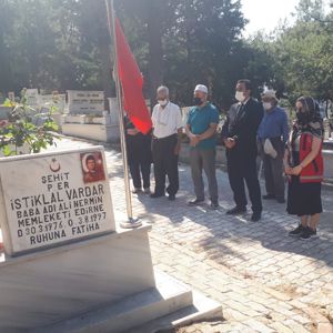 15 Temmuz Demokrasi ve Milli Birlik Günü Kapsamında  Şehitlerimizin Kabirleri Ziyaret Edildi  - fotoğraf 11