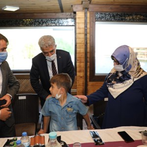 Karanlık Geceden Aydınlık Sabaha 15 Temmuz Destanı :"Toprak Eğer Uğrunda Ölen Varsa Vatandır." - fotoğraf 12