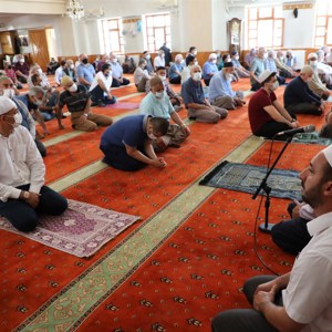 Karanlık Geceden Aydınlık Sabaha 15 Temmuz Destanı :"Toprak Eğer Uğrunda Ölen Varsa Vatandır." - fotoğraf 15