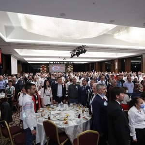 Aile ve Sosyal Hizmetler Bakanımız Derya Yanık: "15 Temmuz hepimiz açısından aslında bir modern zaman istiklal mücadelesi" - fotoğraf 3