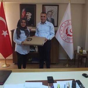 Sosyo Ekonomik Destek ve Bakanlığımızca Yürütülen ''Okul Destek Projesinden'' Yararlanan,Mersin İlimizde LGS'de Dereceye Giren 3 Öğrencimizi Tebrik Eder,Başarılarının Devamını Dileriz - fotoğraf 3