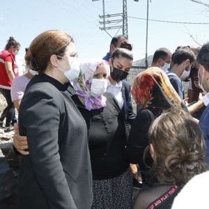 Bakanımız Yanık: “Yangından Etkilenenler İçin Sosyal Yardımlar Fonu’muzdan Toplam 21 Milyon Lira Kaynak Aktarımı Yaptık” - fotoğraf 5