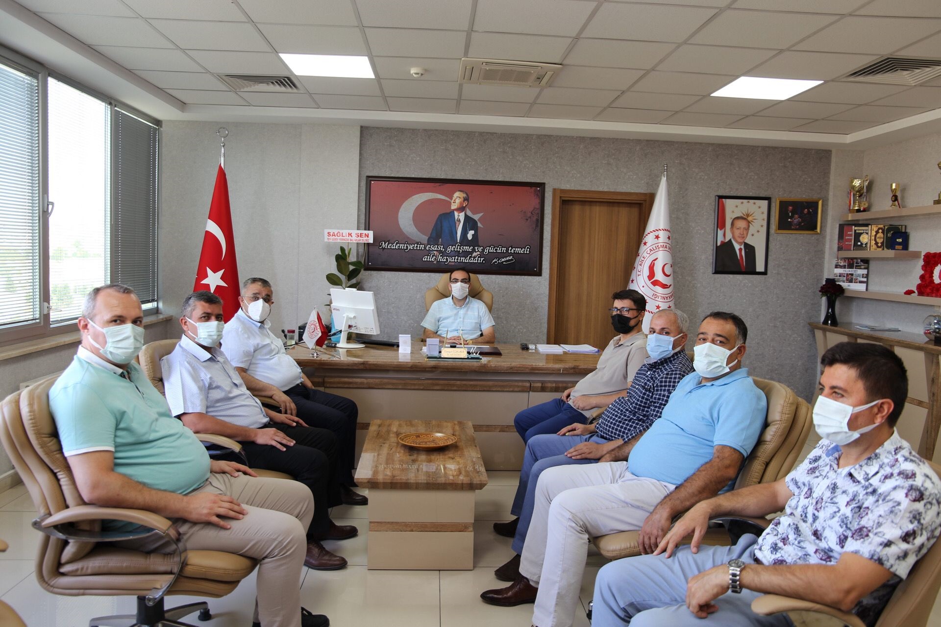 Sağlık Sen Kayseri Şubesi Başkanı Hakan KESER, İl Müdürümüz Cüneyd ÖZDEMİR’e Nezaket Ziyaretinde Bulundu