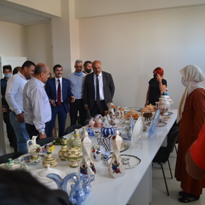 İl Müdürümüz Rasim Bulut, Doğanşehir ilçesinde yapımı tamamlanan Aile Destek Merkezi’nin açılış törenine katıldı. - fotoğraf 3
