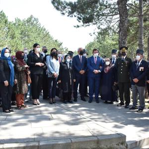 Şehitlik Ziyareti - fotoğraf 2