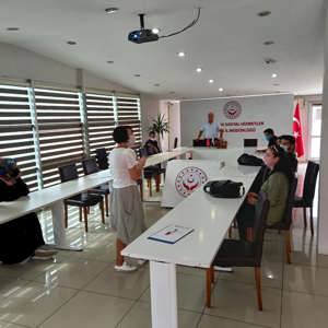 Ataması Yapılan Gençlerimize “İş Hayatına Uyum Semineri ” Düzenlendi. - fotoğraf 2