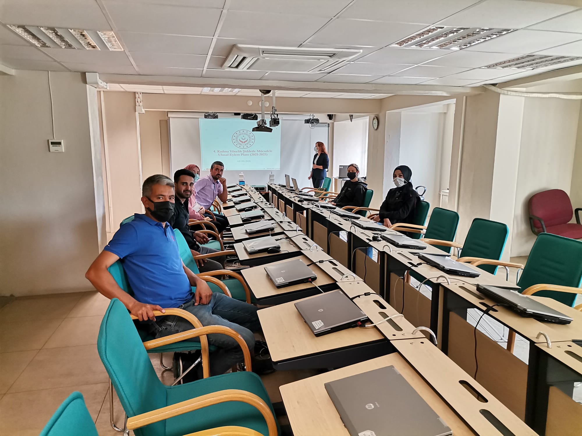 Kadına Yönelik Şiddetle Mücadele IV. Ulusal Eylem Planı  Kapsamında Paydaş Kurum Çalışanlarına Bilgilendirme  Toplantıları Devam Ediyor.