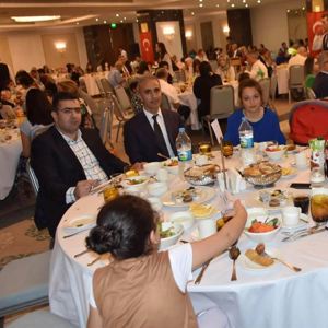 Koruyucu Ailelerimizle İftarda Buluştuk - fotoğraf 12