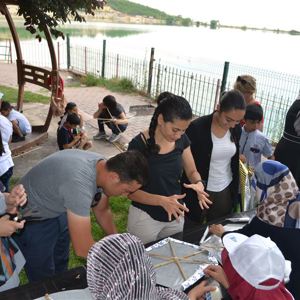 Dünya Mülteciler Gününde Mülteci Çocuklar doyasıya eğlendi - fotoğraf 3