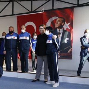  Our Minister Derya Yanık, Came Together with Residents of Nursing Homes on International Day of Elder Persons - fotoğraf 7