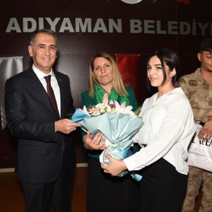29 Ekim Cumhuriyet Bayramı'nda Çocuklarımızdan Şiir Dinletisi - fotoğraf 1
