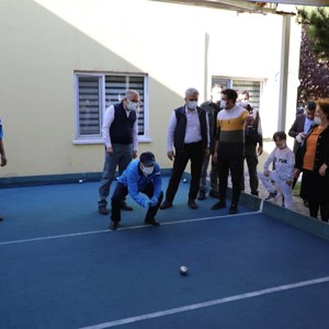  Sayın Valimiz, Huzurevi Sakinlerimizle Bocce Oynadı. - fotoğraf 1