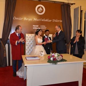 Kardelen ve Müslüm Dünya Evine Girdi - fotoğraf 3