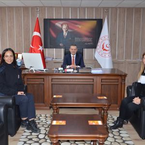 “Bir El Bin Nefes Derneğinden” İl Müdürlüğümüze Ziyaret - fotoğraf 1