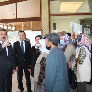 Sayın Valimiz Orhan Tavlı, Menteşe ilçesinde yaşayan şehit ailelerimiz ve gazilerimiz ile kahvaltıda bir araya geldi. - fotoğraf 2