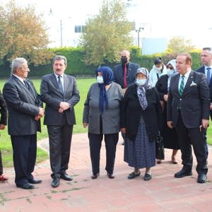 Sayın Valimiz Orhan Tavlı, Menteşe ilçesinde yaşayan şehit ailelerimiz ve gazilerimiz ile kahvaltıda bir araya geldi. - fotoğraf 3