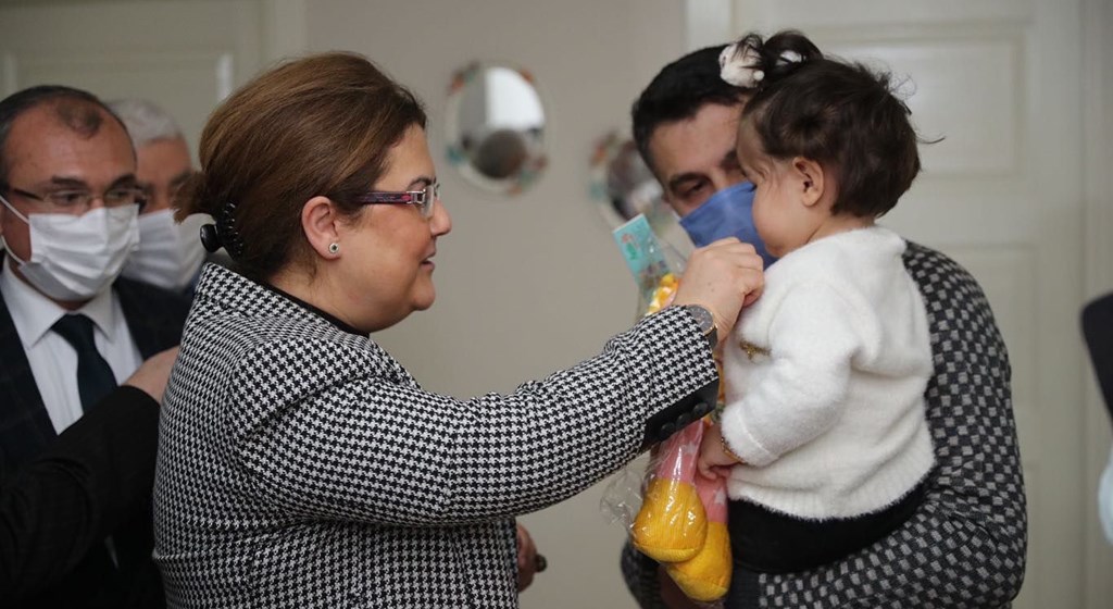 Bakanımız Derya Yanık Samsun’da Ziyaretlerde Bulundu