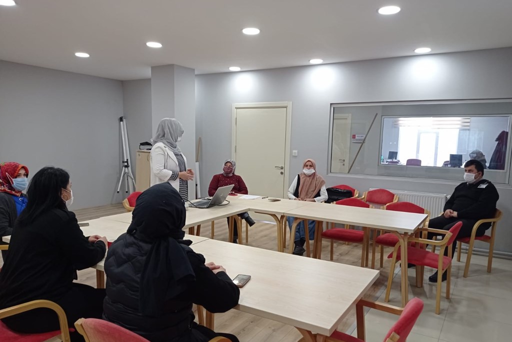 Bakanımız Derya Yanık: “Dün kadına yönelik şiddetle nasıl mücadele ediyorsak bugün de yarın da aynı mücadeleyi devam ettireceğiz”