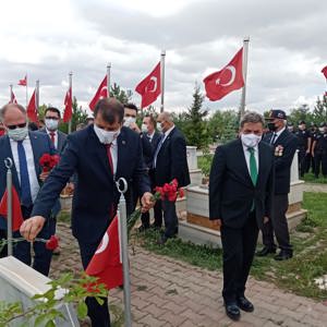15 Temmuz Demokrasi ve Milli Birlik Günümüz Kutlu Olsun! - fotoğraf 14