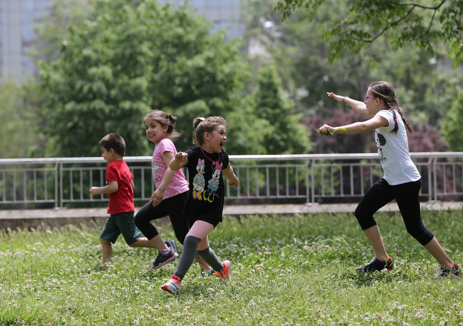 Bakanımız Derya Yanık: “İhtiyaç Sahibi Ailelerimize Çocukları İçin Bu Ay 173 Milyon TL SED Ödemesi Yapacağız"