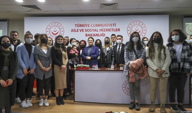  985 Young People Raised Under State Protection Are Employed in Public