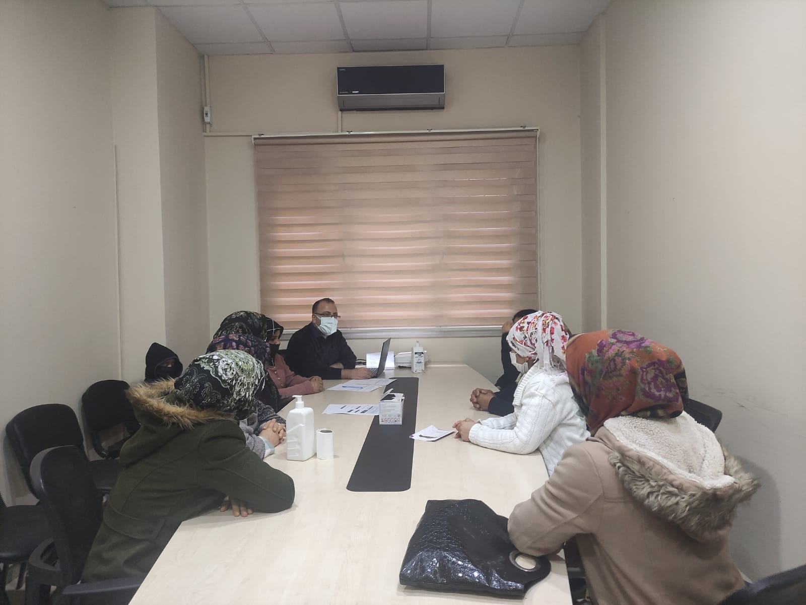 Reyhanlı Sosyal Hizmet Merkezi Müdürlüğü tarafından “Aile Hukuku” konusunda eğitim verilmiştir.