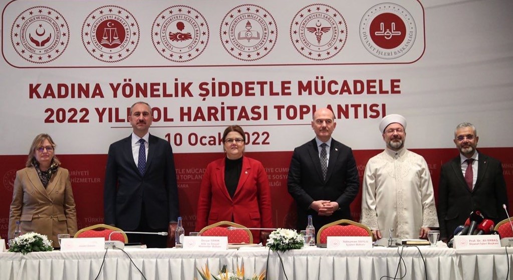 Aile ve Sosyal Hizmetler Bakanımız Sayın Derya Yanık Başkanlığında, “Kadına Yönelik Şiddetle Mücadelede 2022 Yol Haritası” Konulu Basın Toplantısı Gerçekleştirildi