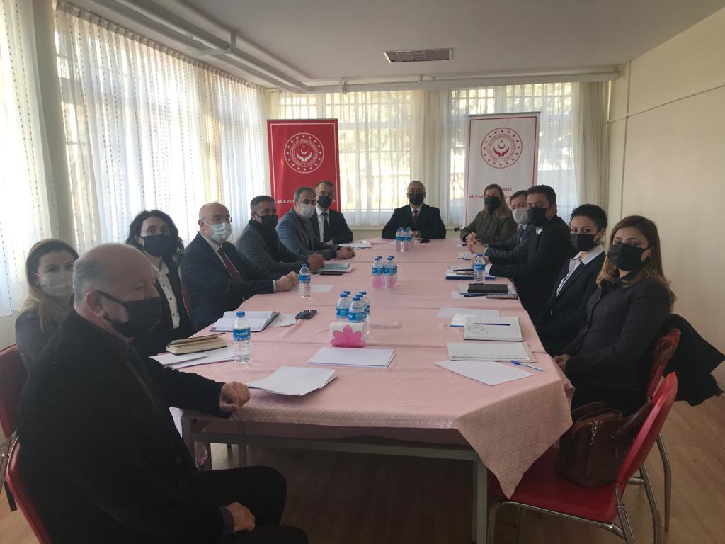 İl Müdürlüğümüz ve Bağlı Kuruluşlarımızın 2022 Yılında Sunacağı Hizmetler Koordinasyon, Planlama  ve Değerlendirme Toplantısıyla Ele Alındı.