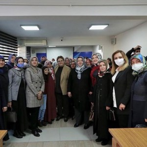 Bakanımız Derya Yanık, Aksaray'da Kadın Aktivite Merkezi’nin Açılışı ile Uluslararası Bilimde Kadın ve Kız Çocukları Günü Programına Katıldı - fotoğraf 13