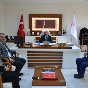 Sosyal Yardımlaşma ve Dayanışma Vakfı Müdürlerinden İl Müdürümüz Galip Sökmene hayırlı olsun ziyareti   - fotoğraf 1