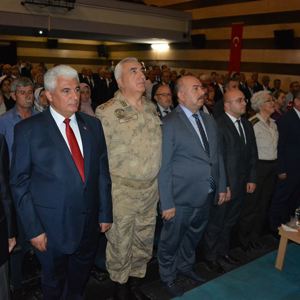 135 Kıbrıs Gazimize Madalya ve Beratları Takdim Edildi - fotoğraf 1