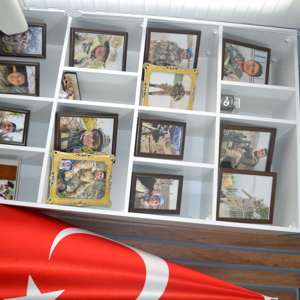 ŞEHİT AİLELERİ VE GAZİLERE ZİYARET  - fotoğraf 8