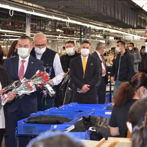 Modavizyon Tekstil Fabrikasında 8 Mart Dünya Kadınlar Günü Kutlandı - fotoğraf 5