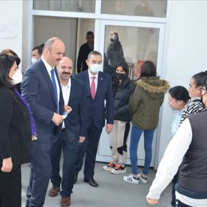 Üç Kardeşler Tekstil Fabrikasında 8 Mart Dünya Kadınlar Günü Kutlandı - fotoğraf 3