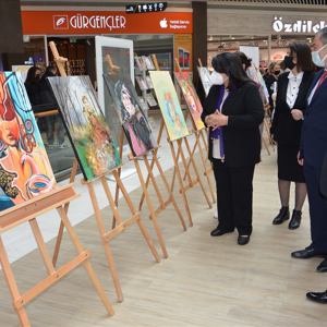 Alışveriş Merkezinde 8 Mart Dünya Kadınlar Günü Farkındalığı Oluşturuldu - fotoğraf 4