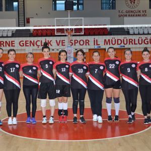 8 Mart Dünya Kadınlar Günü Voleybol Turnuvası - fotoğraf 12